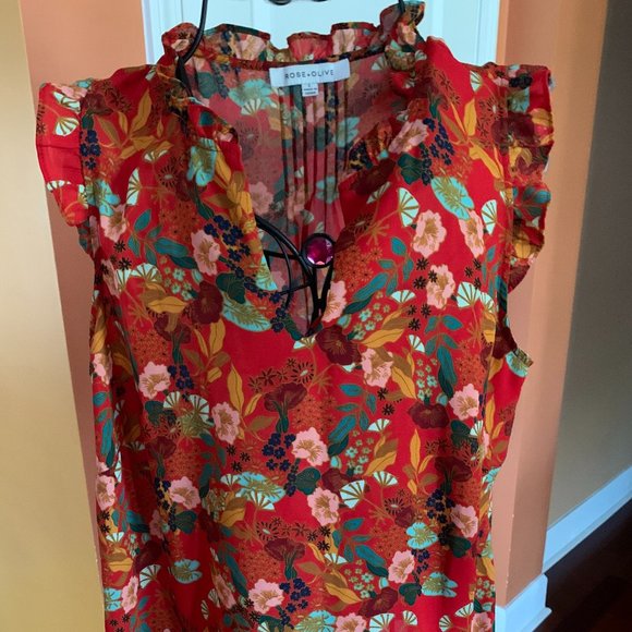 Rose & Olive Tops - Rose & Olive Floral Tunic